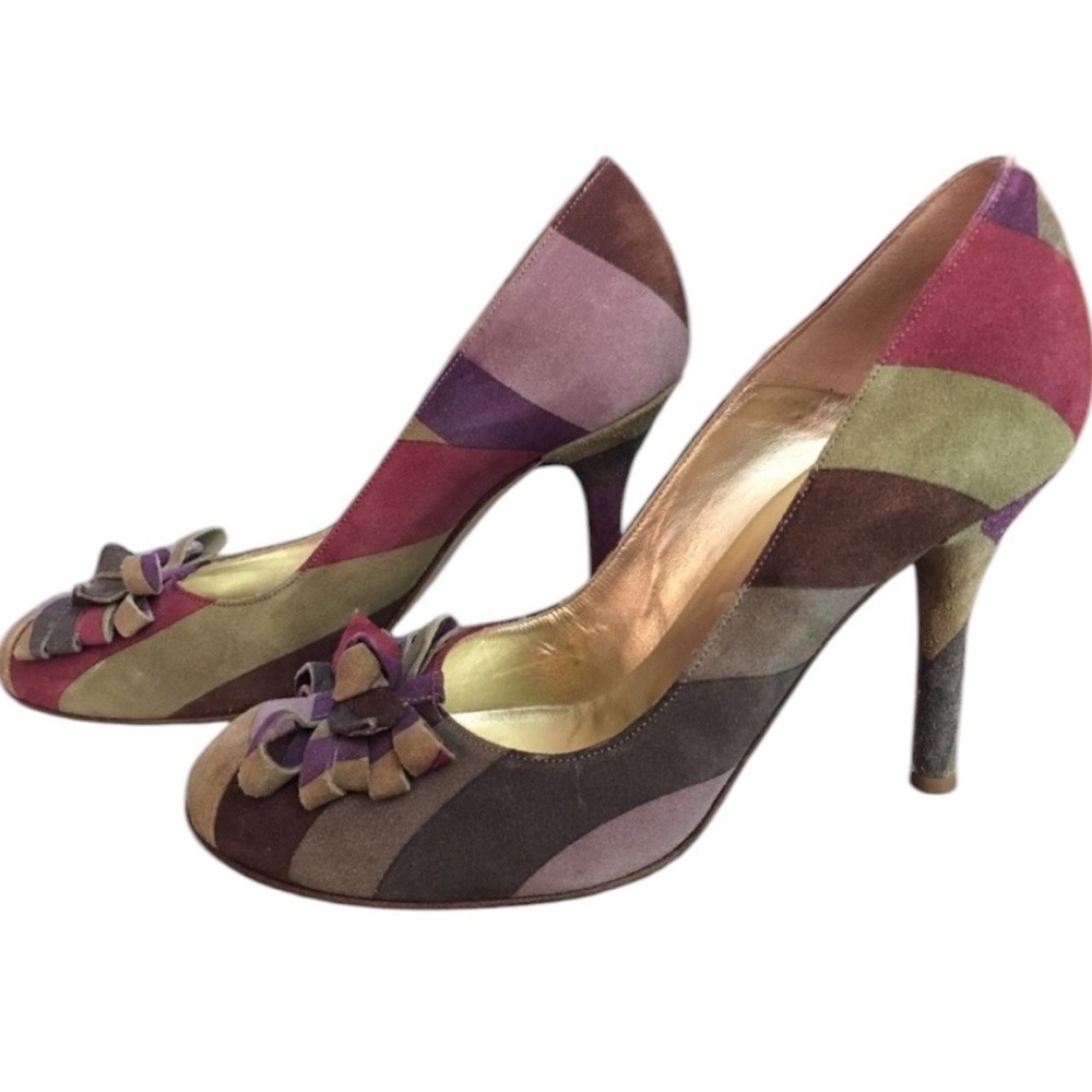 Etro Suede Heels Size 8.5 in Excellent used condition. Made in 🇮🇹.